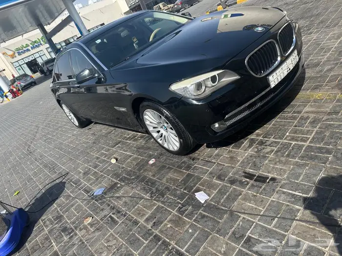 بي ام دبليو نظيفه جدا 12