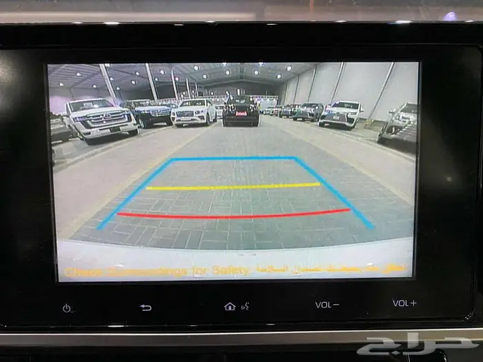 تويوتا كامري 2025 E ستاندر ابيض سعودي 35