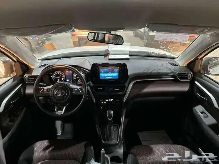 تويوتا اوربان gl موديل 2026 كاش و أقساط 3