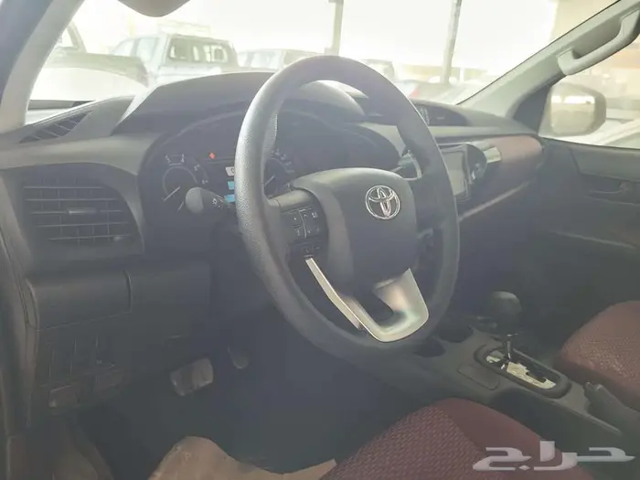 تويوتا هايلوكس غمارتين ديزل2.4 موديل 2025 عرض خاص 123500الف 7