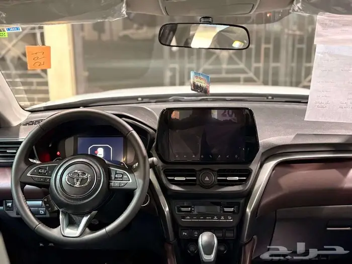 تويوتا اوربان كروز 2026 استاندر 5