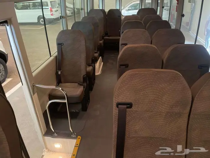 تويوتا كوستر ديزل 2.8 اوتوماتيك 2025 9