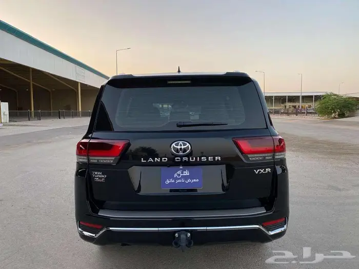 لاندكروزر-VXR -2024 فل كامل 6