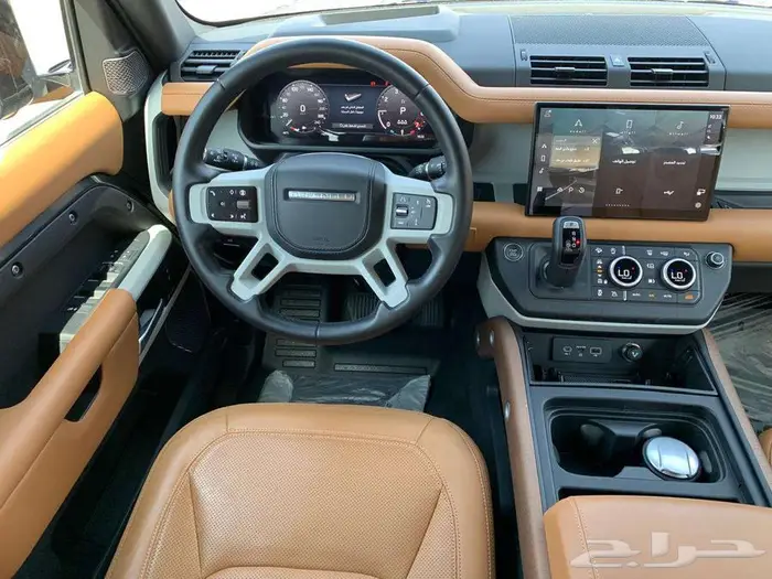 لاندروفر ديفندر 6 سلندر فل كامل 2024 15