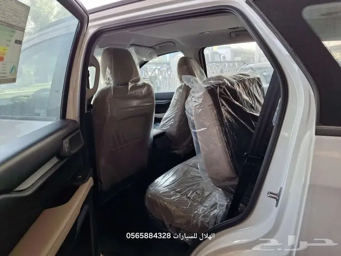 فورد ايفرست ستاندر 2025 كاش وتقسيط وعازل حراري مجاني 3