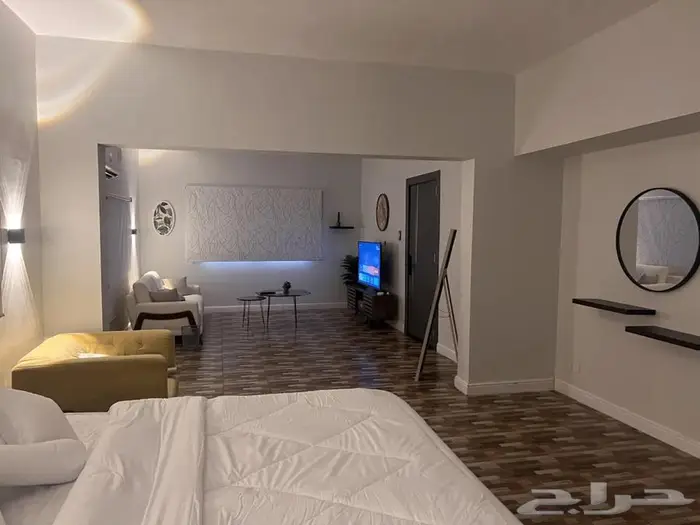 مطلوب استديو يقبل عقد بالباطن بجدة 0