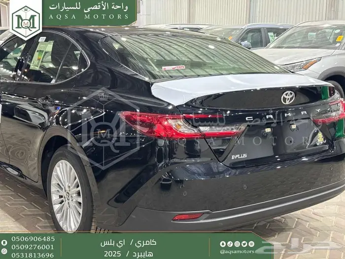 كامري E بلس أسود هايبرد 2025 عليها عرض 5