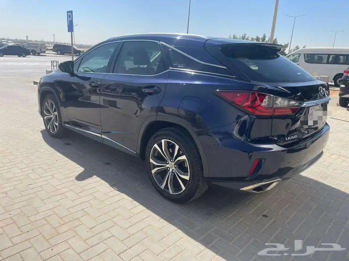 لكزس R-X350 فل كامل 2017 4