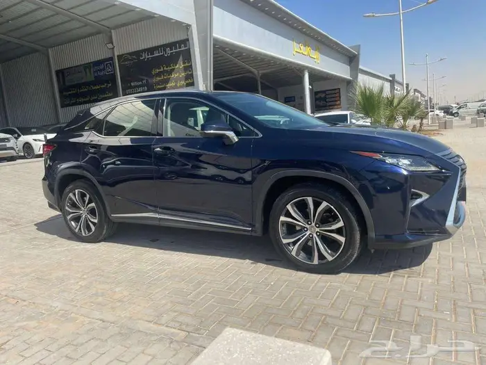 لكزس R-X350 فل كامل 2017 7