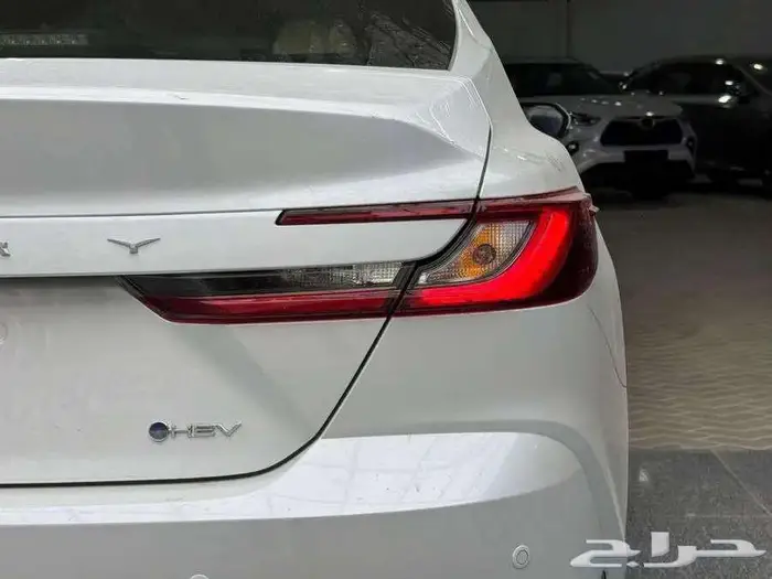 كامرى E هايبرد 2025 سعودى كاش واقساط 4