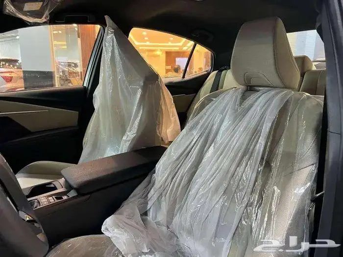 كامرى E هايبرد 2025 سعودى كاش واقساط 18