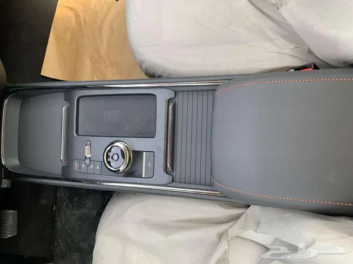 فورد توورس تيتانيوم موديل 2026 سعودي 12