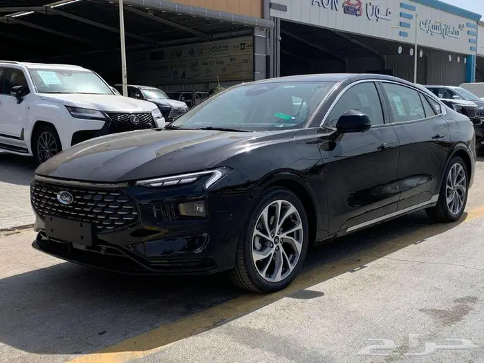 فورد توورس تيتانيوم موديل 2026 سعودي 1