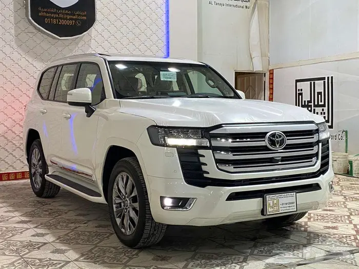 تويوتا جي اكس ار L4 - 2025 بنزين صادره اللوحات 1