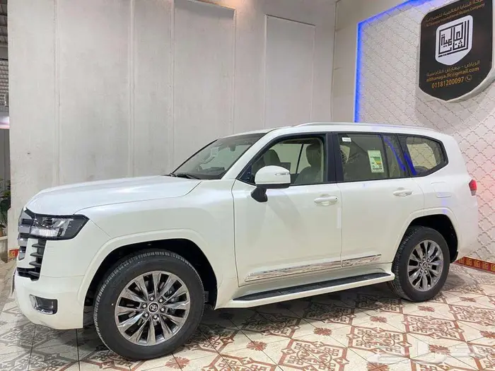 تويوتا جي اكس ار L4 - 2025 بنزين صادره اللوحات 3