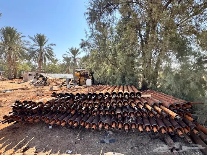 للبيع معدات بير متكامله مكينة كتربلر وكافة ملحقاتها 4