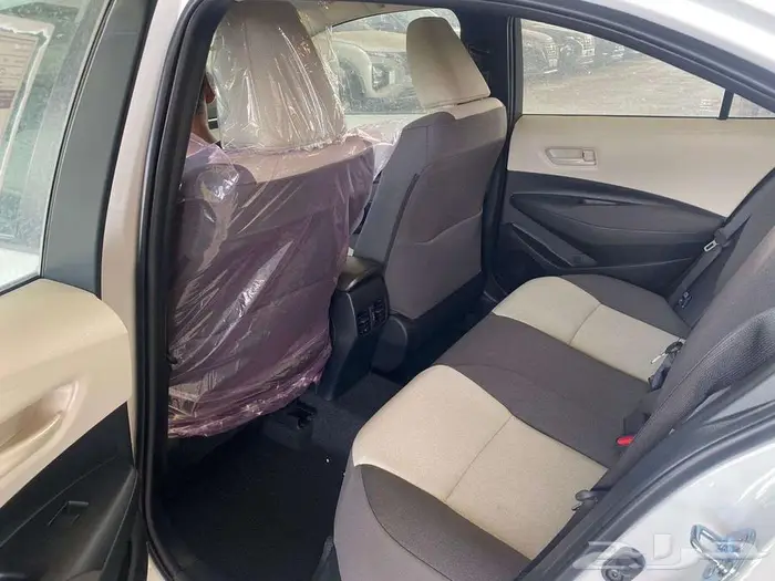 كرولا بريمي 1600 استاندر 2025بأقل سعر ب71900شامل لدى الفريدي 4