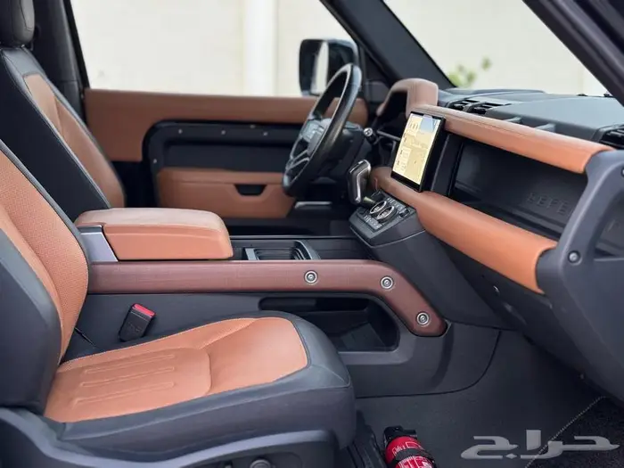 للبيع ديفندر X90 موديل 2022 خليجي 8