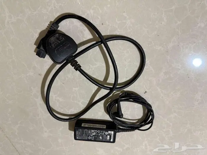 لاب توب ايسر قطع غيار 3