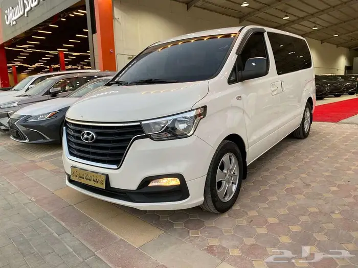 هيونداي (H1) مستورد ديزل موديل 2021 ركاب قير اتوماتيك 1