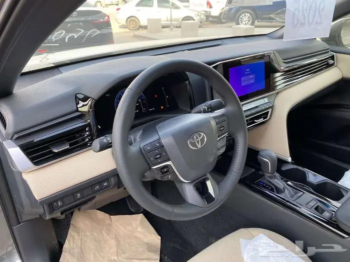 تويوتا كامري 2.5 إل إي 2025 بنزين كاش وتقسيط بنوك 8