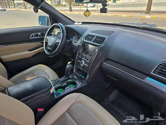 فورد اكسبلورر ليمتيد 2016 5