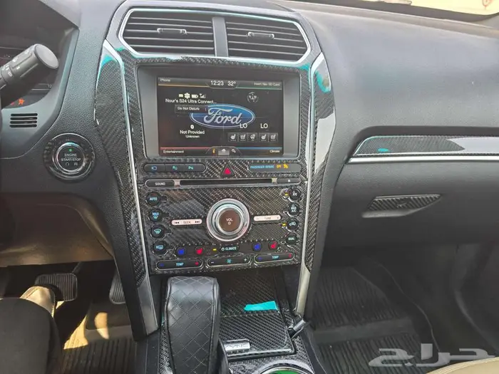 فورد اكسبلورر ليمتيد 2016 17