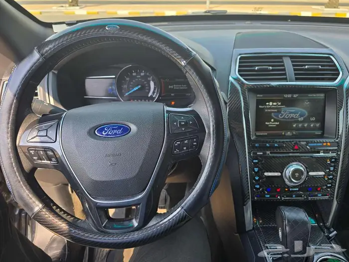 فورد اكسبلورر ليمتيد 2016 8