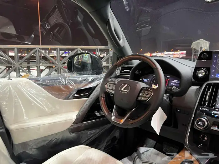لكزس LX600 BB موديل 2025 عماني - خالد للسيارات 7
