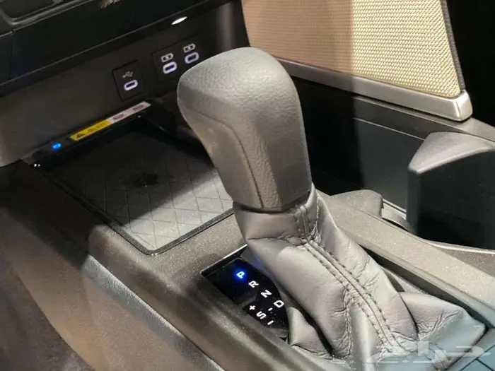 تويوتا كامري E ستاندر هايبرد 2025 - سعودي 11