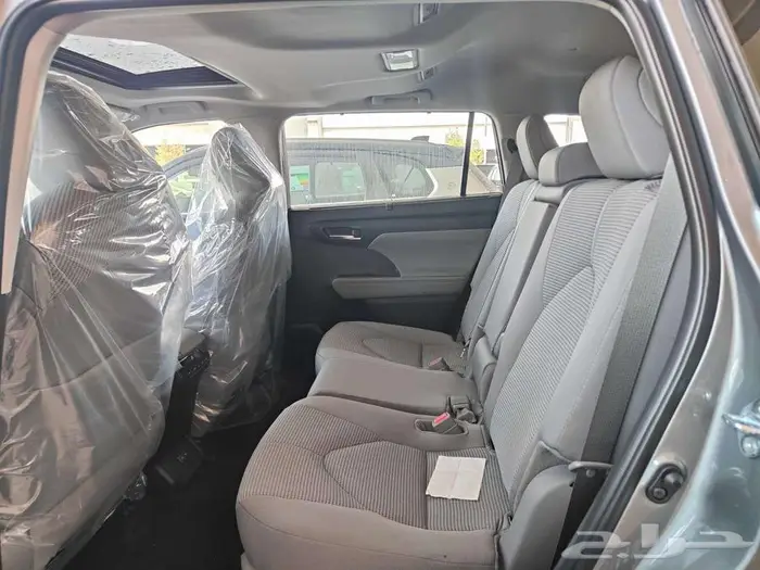 تويوتا هايلاندر GLE نص فل 2025 سعودي 8