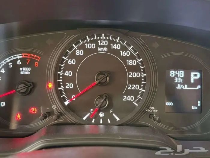 تويوتا كورولا ستاندر 1.6 بريمي 2025 18