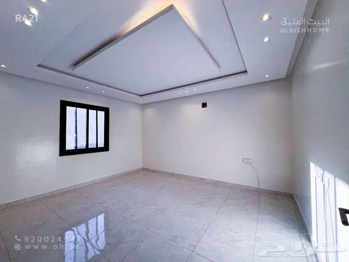 شقة فاخرة للإيجار حي العارض 2