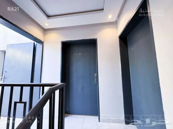 شقة فاخرة للإيجار حي العارض 8