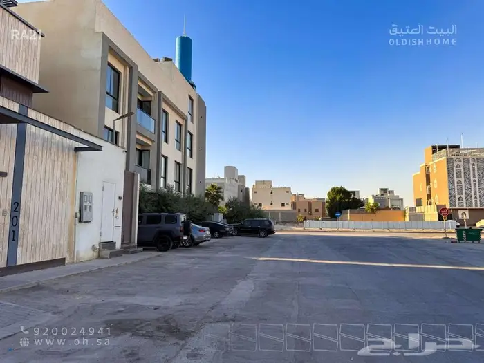 شقة فاخرة للإيجار حي العارض 20