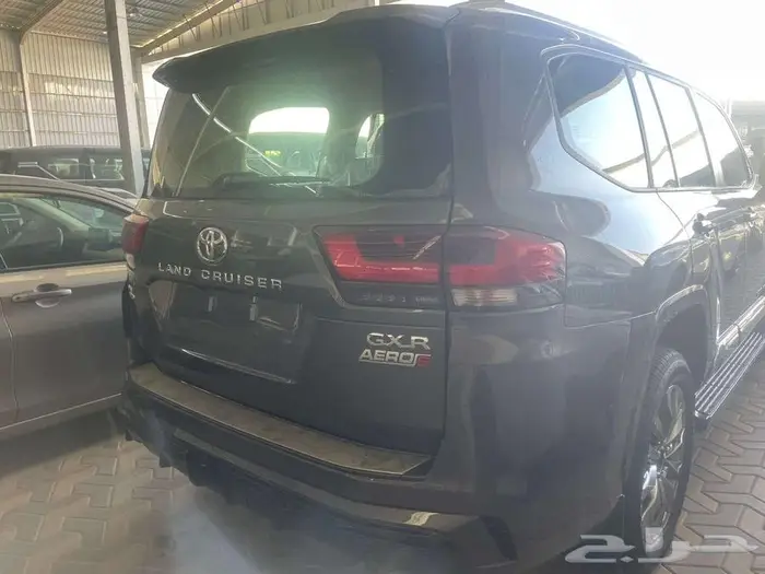 لاندكروزر S جكسار L5 بنزين 2025 - خليجي - 4