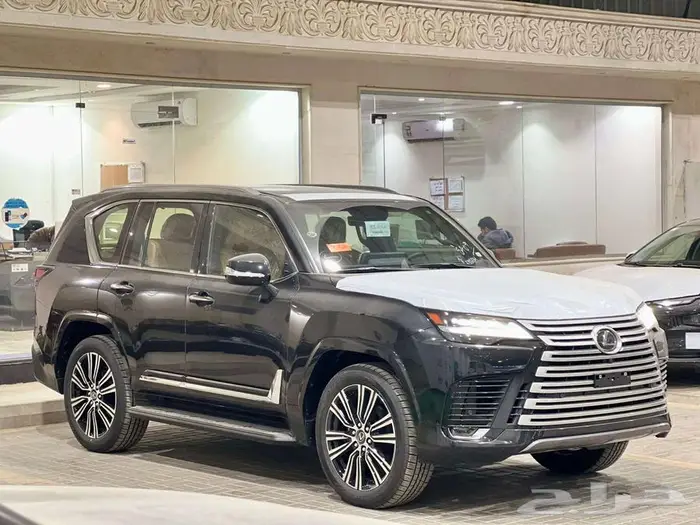 لكزس LX600 BB بنزين 2025 كاش أو أقساط صفر ارباح 12