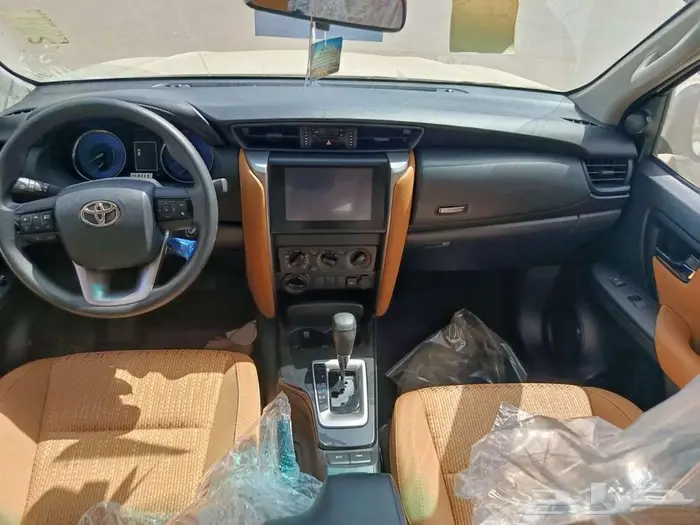 تويوتا فورشنر بنزين دبل 2025 اقل الاسعار 6