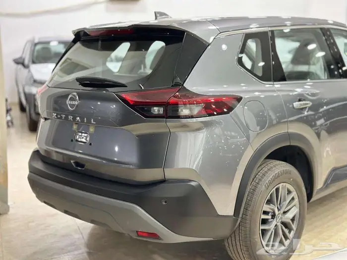 نيسان اكستريل 7 راكب ستاندر بدون دبل-اللون الجديد 2025 3