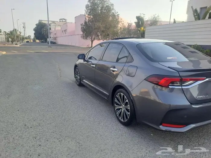 للبيع تويوتا كورولا 2022 فل 2