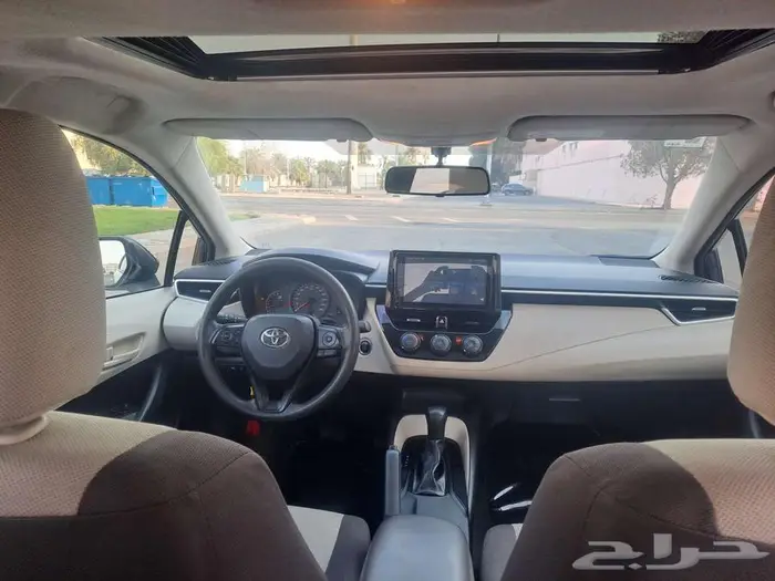 للبيع تويوتا كورولا 2022 فل 11