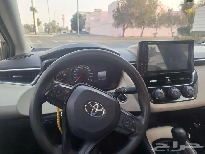 للبيع تويوتا كورولا 2022 فل 12