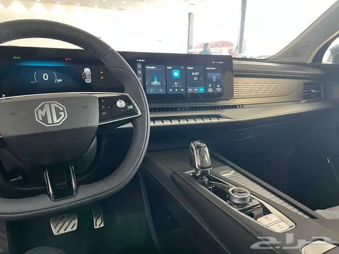 ام جي RX9 كومفورت بنزين 2025 - متوفر اقساط و كاش 7