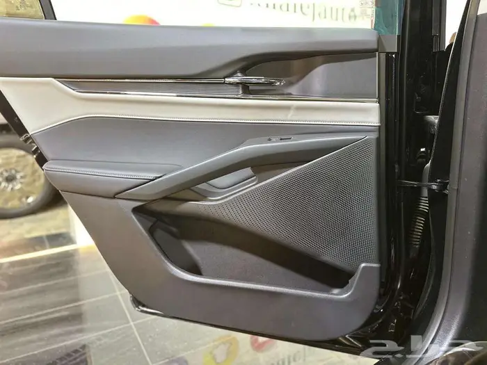 فورد تورس امبيانتي موديل 2026 13