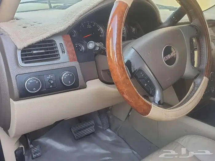 يوكن XL 2009 SLT 27