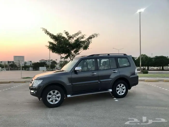 باجيرو موديل 2017 فل مالك اول ممشي قليل مخزن 36