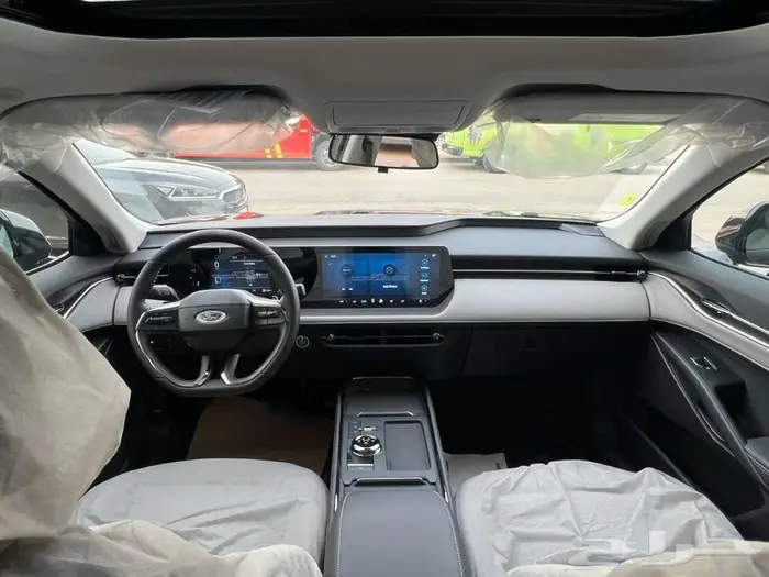 فورد تورس امبيانتي 2026 توكيلات الجزيرة مع تظليل مجاني 5