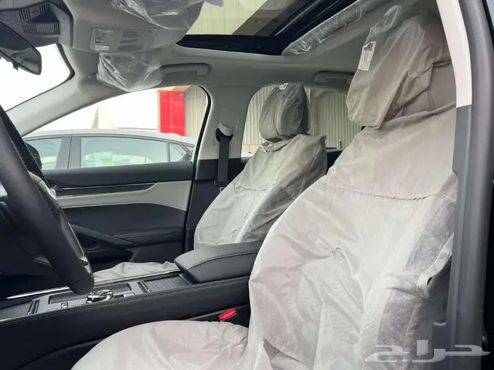 فورد تورس امبيانتي 2026 توكيلات الجزيرة مع تظليل مجاني 4