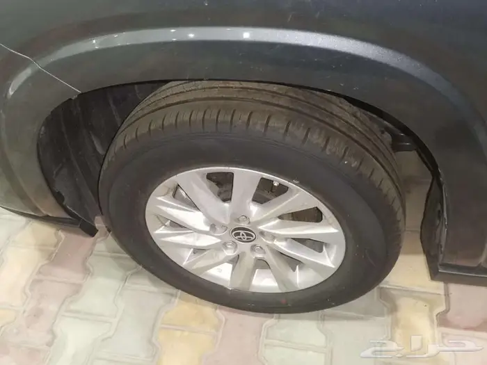 انوفا بنزين رصاصي 2025 سعودي 13