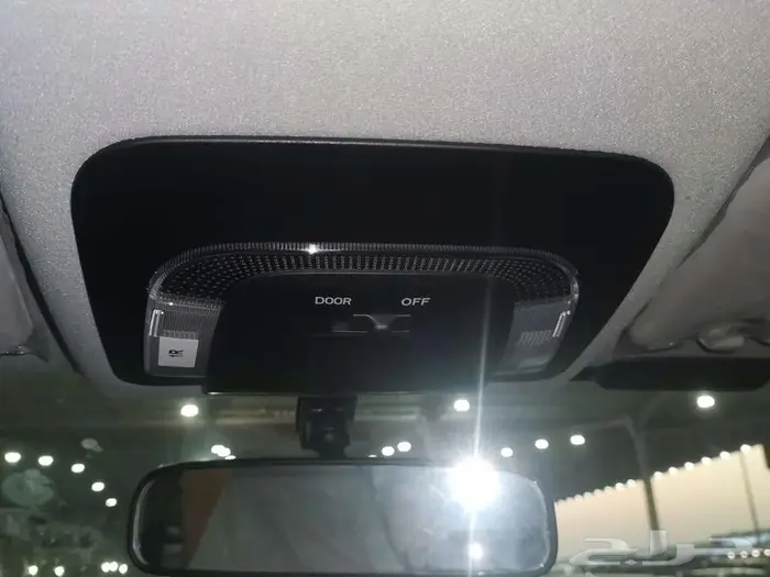 انوفا بنزين رصاصي 2025 سعودي 10